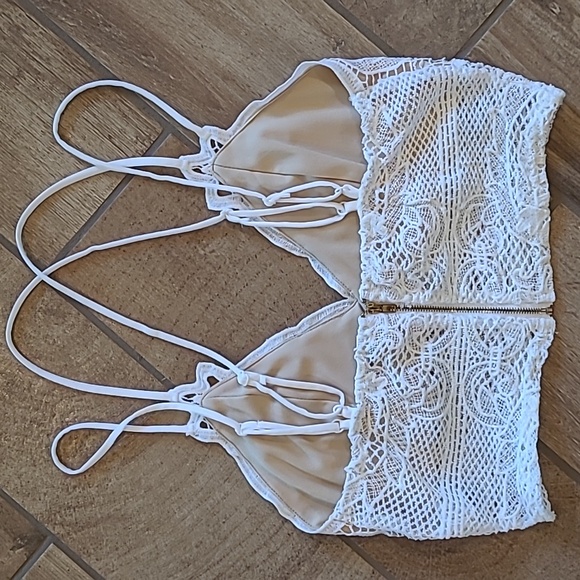 White Crop Bralette Top M Halter Blouse Summer - Picture 2 of 6